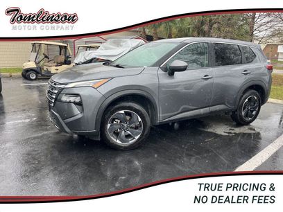 Used 2025 Nissan Rogue SV