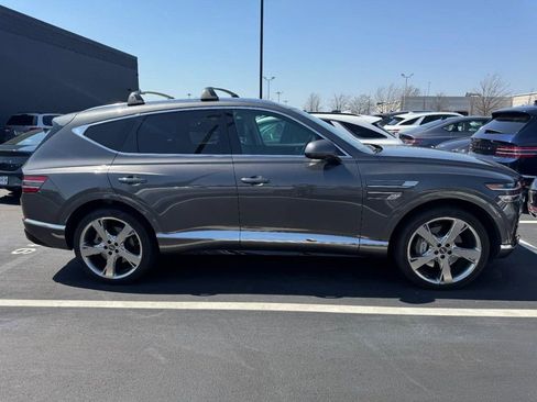 Used 2022 Genesis GV80 2.5T w/ Prestige Package 04 image 2
