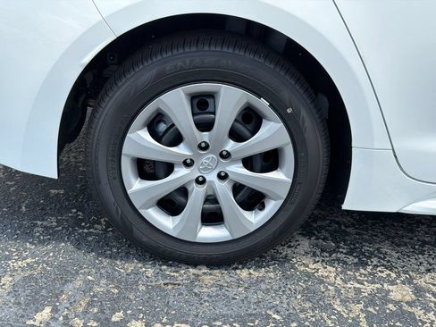Used 2026 Toyota Corolla LE FWD image 21
