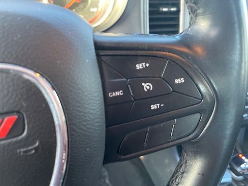 Used 2023 Dodge Charger SXT image 10