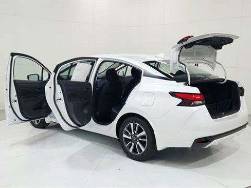 Certified 2025 Nissan Versa SV w/ Trunk Package FWD image 30