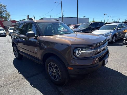 Used 2022 Ford Bronco Sport Big Bend AWD/4WD image 2