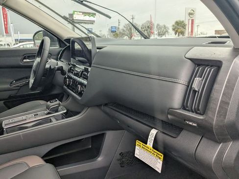 New 2026 Nissan Pathfinder Platinum w/ Cargo Package FWD image 36