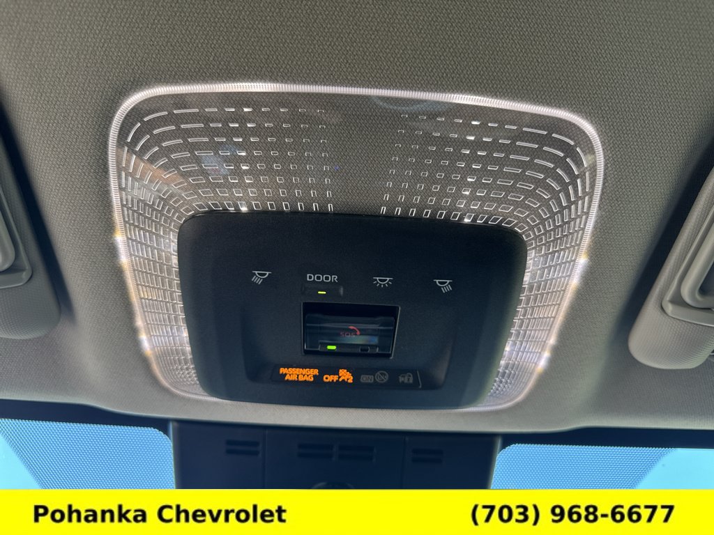 Used 2026 Toyota Prius LE FWD image 8