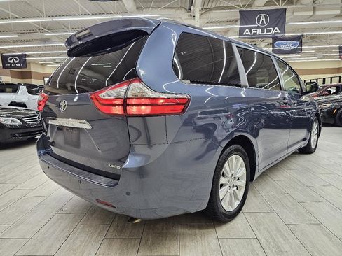 Used 2015 Toyota Sienna Limited FWD image 6