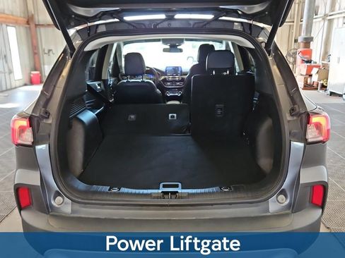 Used 2022 Ford Escape Titanium AWD/4WD image 7