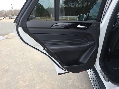 Used 2018 Mercedes-Benz GLE 350 4MATIC image 46