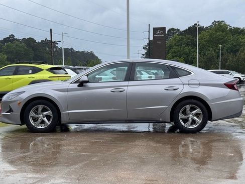 Certified 2023 Hyundai Sonata SE w/ Cargo Package FWD image 9
