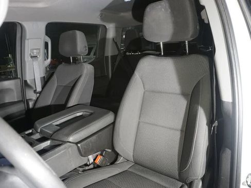 Used 2022 Chevrolet Silverado 1500 W/T w/ Trailering Package AWD/4WD image 10