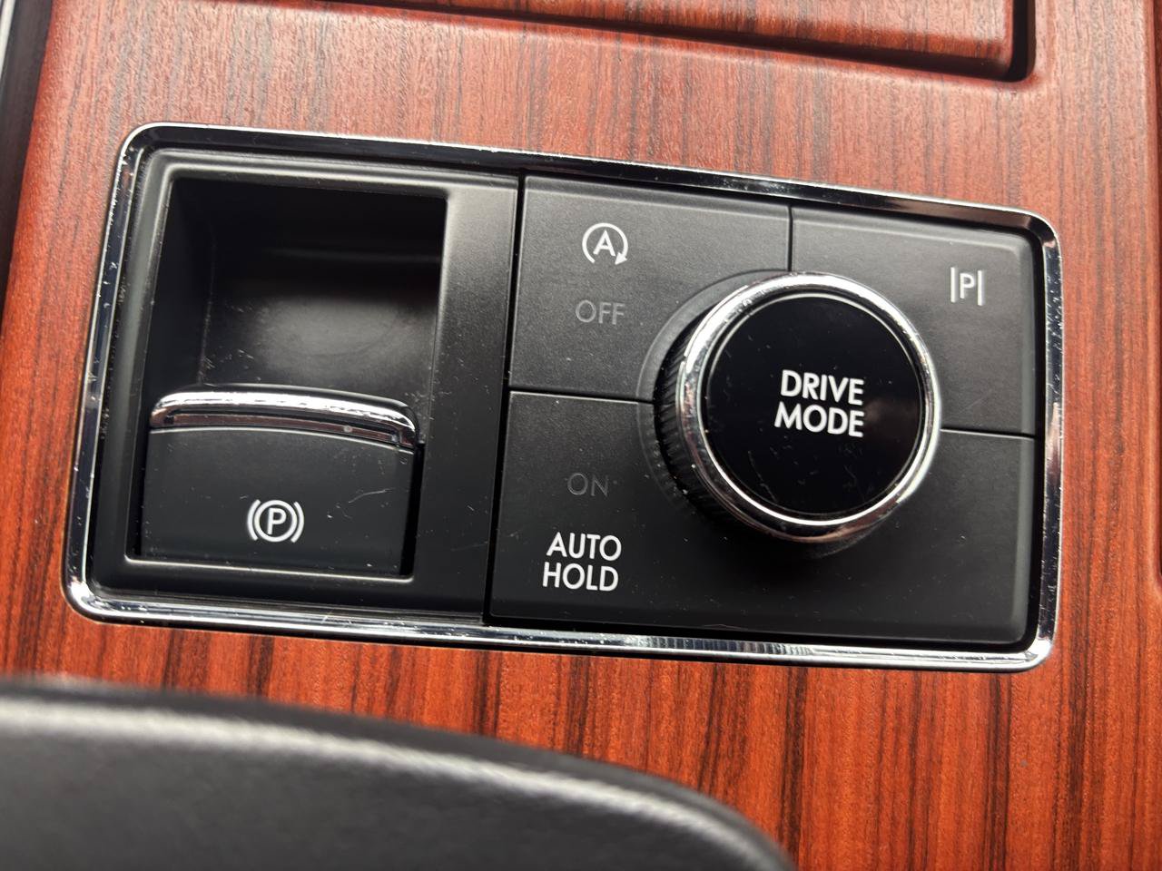 Used 2023 Lincoln Navigator Reserve AWD/4WD image 23
