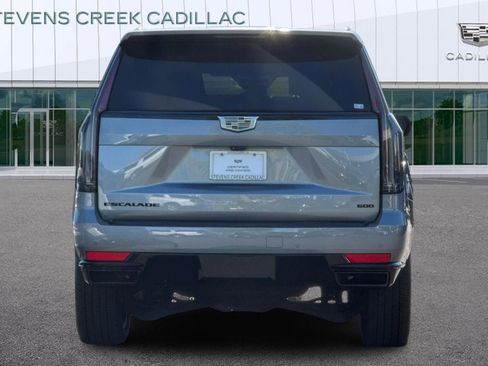 Certified 2024 Cadillac Escalade Sport w/ LPO, ONYX Package AWD/4WD image 4