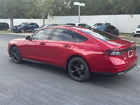 New 2025 Honda Accord SE image 7