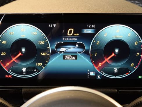 Used 2023 Mercedes-Benz GLA 250 4MATIC image 21