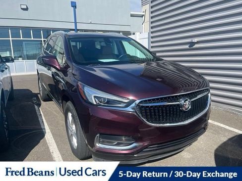 Used 2018 Buick Enclave Essence AWD/4WD image 1