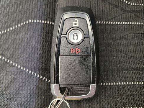 Used 2019 Ford EcoSport SE FWD image 32