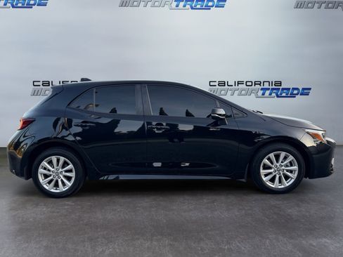 Used 2023 Toyota Corolla SE image 4