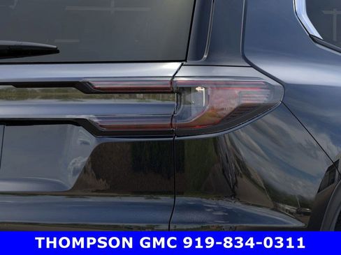 New 2025 GMC Acadia Elevation w/ Elevation Premium Package image 11