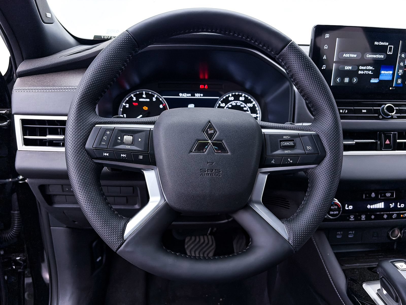 Used 2026 Mitsubishi Outlander LE AWD/4WD image 20
