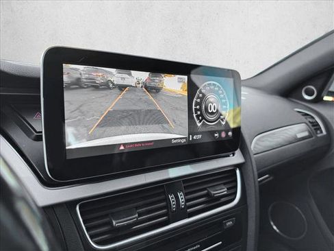 Used 2016 Audi A4 Premium Plus w/ Technology Package image 12