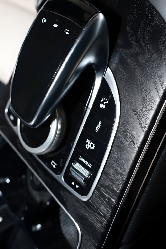 Used 2020 Mercedes-Benz C 43 AMG 4MATIC Coupe w/ Multimedia Package image 31