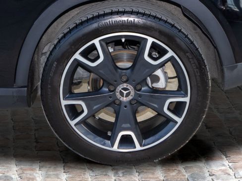 Used 2020 Mercedes-Benz GLA 250 GLA 250 w/ Multimedia Package image 37