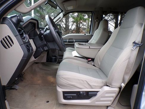 Used 2008 Ford F250 Lariat image 15