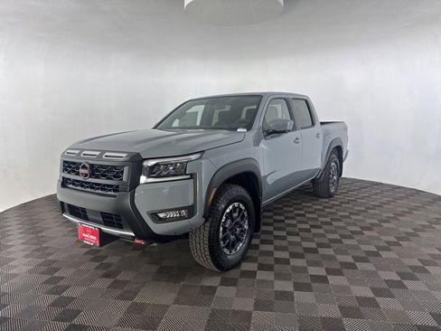 New 2026 Nissan Frontier PRO-4X w/ Pro-4x Convenience Package image 3