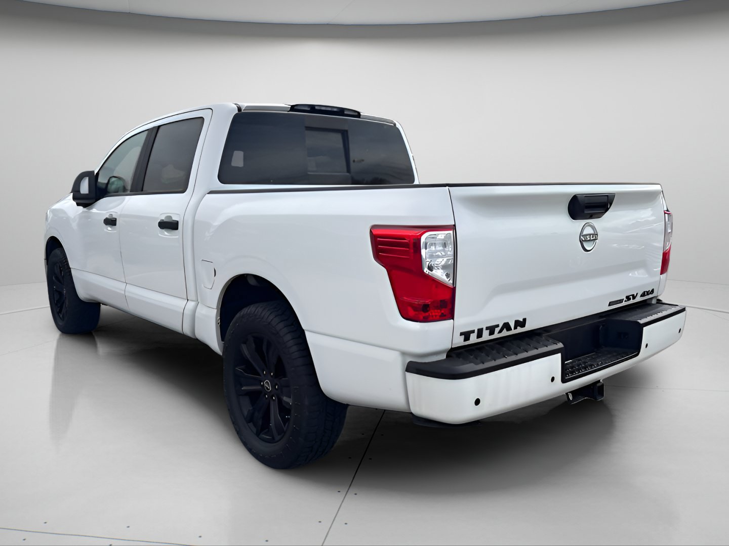 Used 2023 Nissan Titan SV w/ SV Convenience Package AWD/4WD image 11