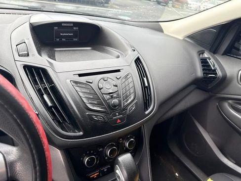 Used 2016 Ford Escape S FWD image 17
