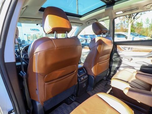 Used 2019 Subaru Ascent Touring image 37