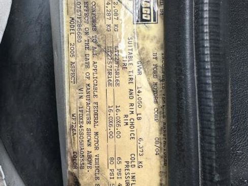 Used 2005 Ford E-450 and Econoline 450 image 7