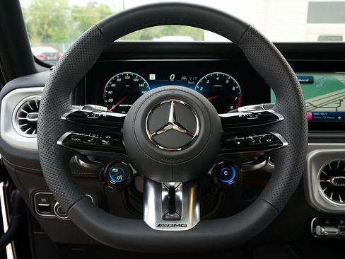 Used 2026 Mercedes-Benz G 63 AMG 4MATIC image 12