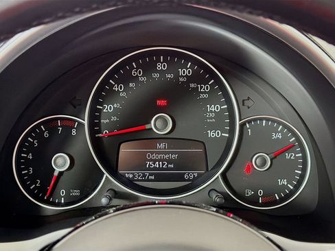 Used 2012 Volkswagen Beetle 2.0T FWD image 12