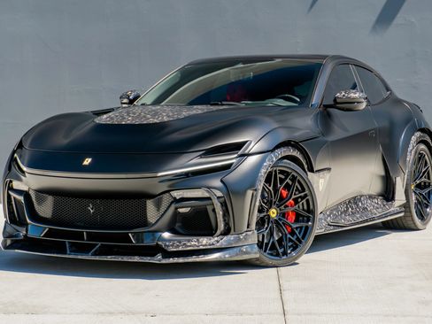 Used 2025 Ferrari Purosangue AWD/4WD image 3