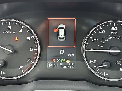 Used 2025 Subaru Forester Touring image 22