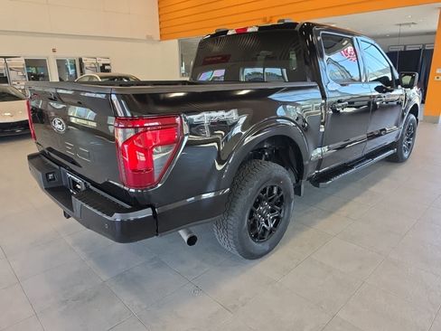 Used 2024 Ford F150 XLT w/ XLT Black Appearance Package AWD/4WD image 7