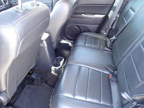 Used 2015 Jeep Patriot High Altitude AWD/4WD image 7