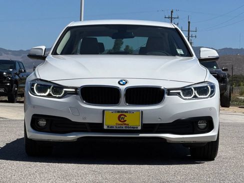 Used 2018 BMW 320i Sedan RWD image 8