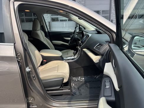 Used 2022 Subaru Ascent Premium w/ Convenience Package AWD/4WD image 22