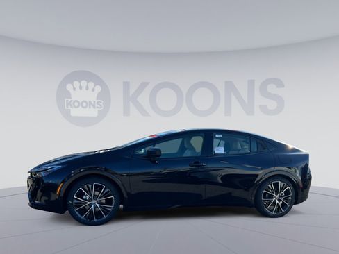 New 2026 Toyota Prius XLE image 2