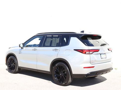 Used 2025 Mitsubishi Outlander SEL Black Edition AWD/4WD image 22