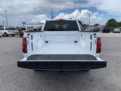 New 2025 Ford F150 XLT w/ Equipment Group 301A Standard image 11