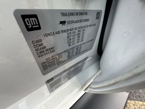 Used 2023 GMC Sierra 1500 Pro w/ Graphite Edition image 35