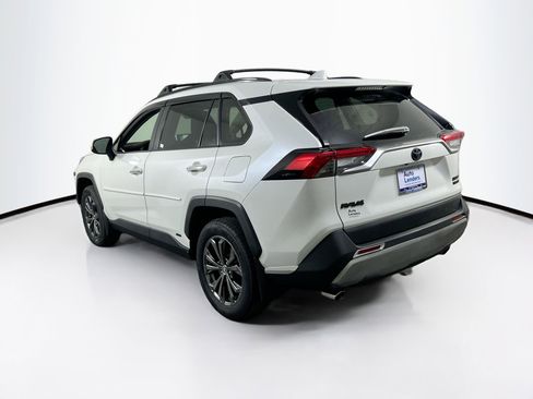 Used 2022 Toyota RAV4 Limited AWD/4WD image 7