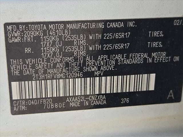 Used 2021 Toyota RAV4 LE FWD image 17