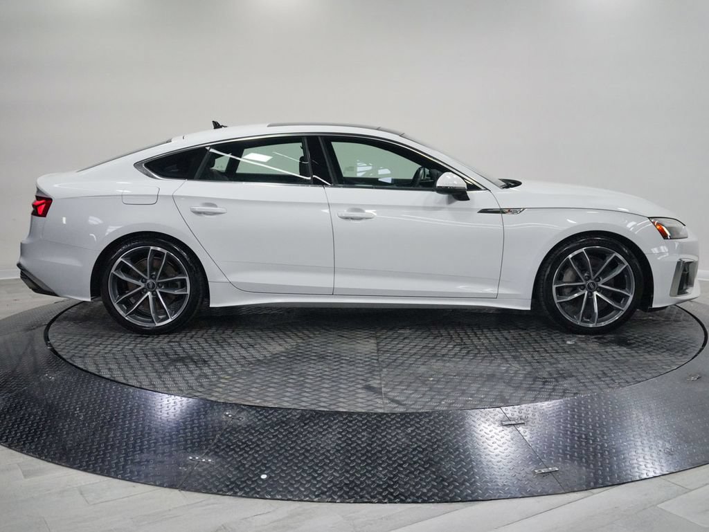 Used 2023 Audi A5 2.0T Premium Plus w/ Premium Plus AWD/4WD image 5