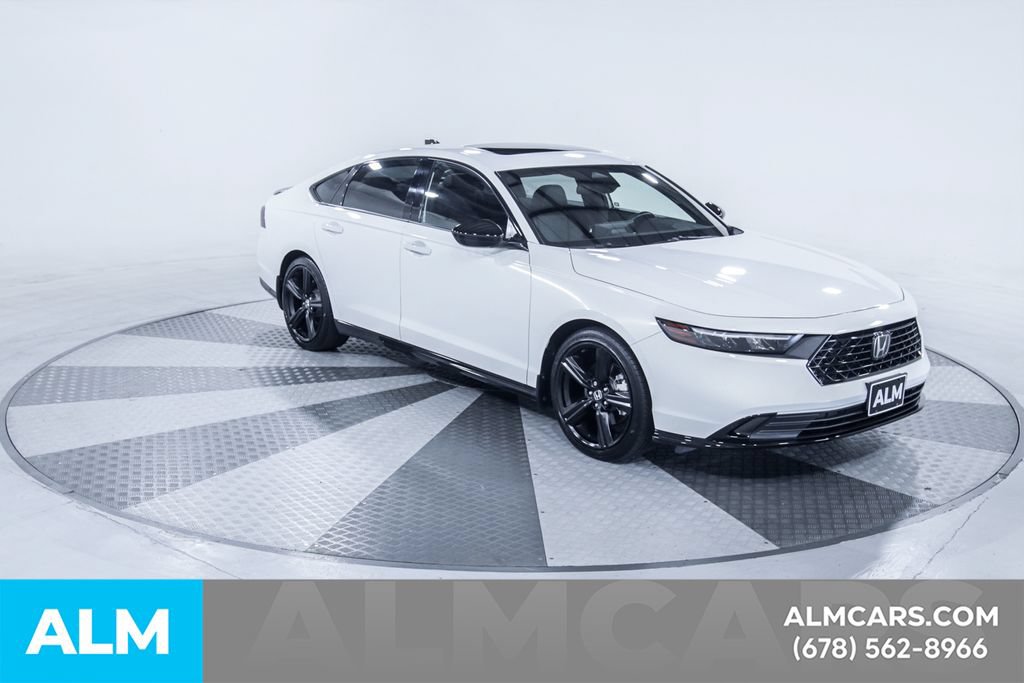 Used 2024 Honda Accord Sport image 14