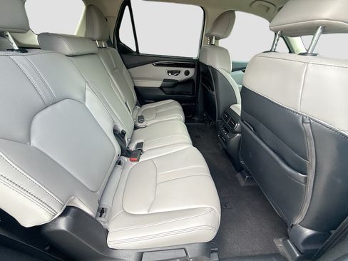 Certified 2024 Honda Pilot EX-L image 28