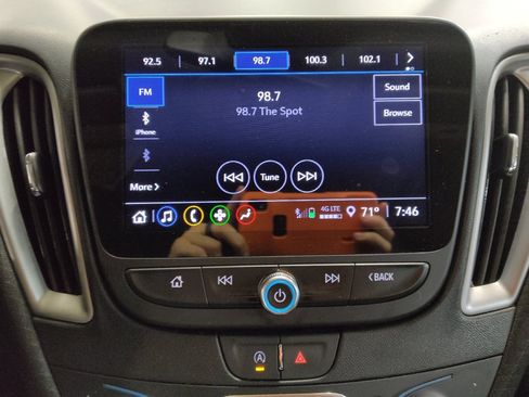 Used 2024 Chevrolet Malibu LT FWD image 25