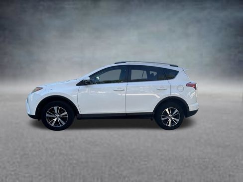 Used 2016 Toyota RAV4 XLE FWD image 4